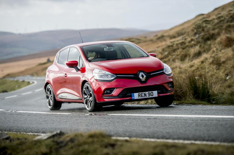  Renault Clio 2016 года  (UK) (фото 5 из 31)